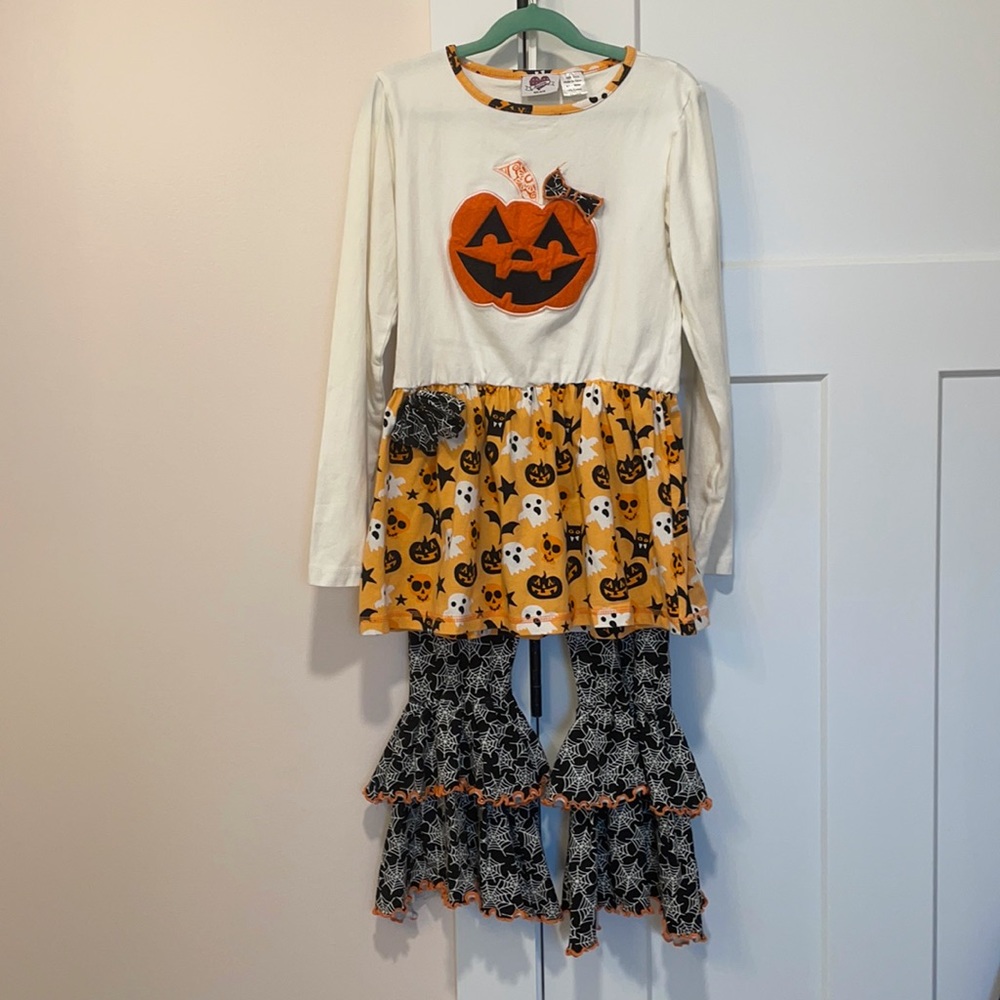 Boutique 🎃 Halloween 2 piece girls outfit